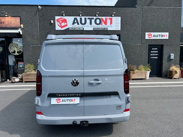 Volkswagen Transporter vu de l'arrière